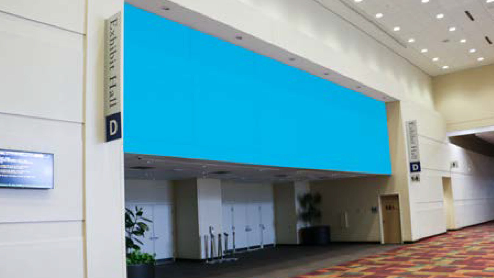 ICC-NorthCampus-WabashWest-HallDNorth-BulkheadBanners